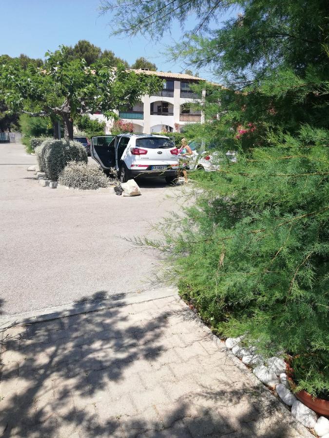 Appartement En Residence Privee Proche Mer Sausset-les-Pins Exterior photo